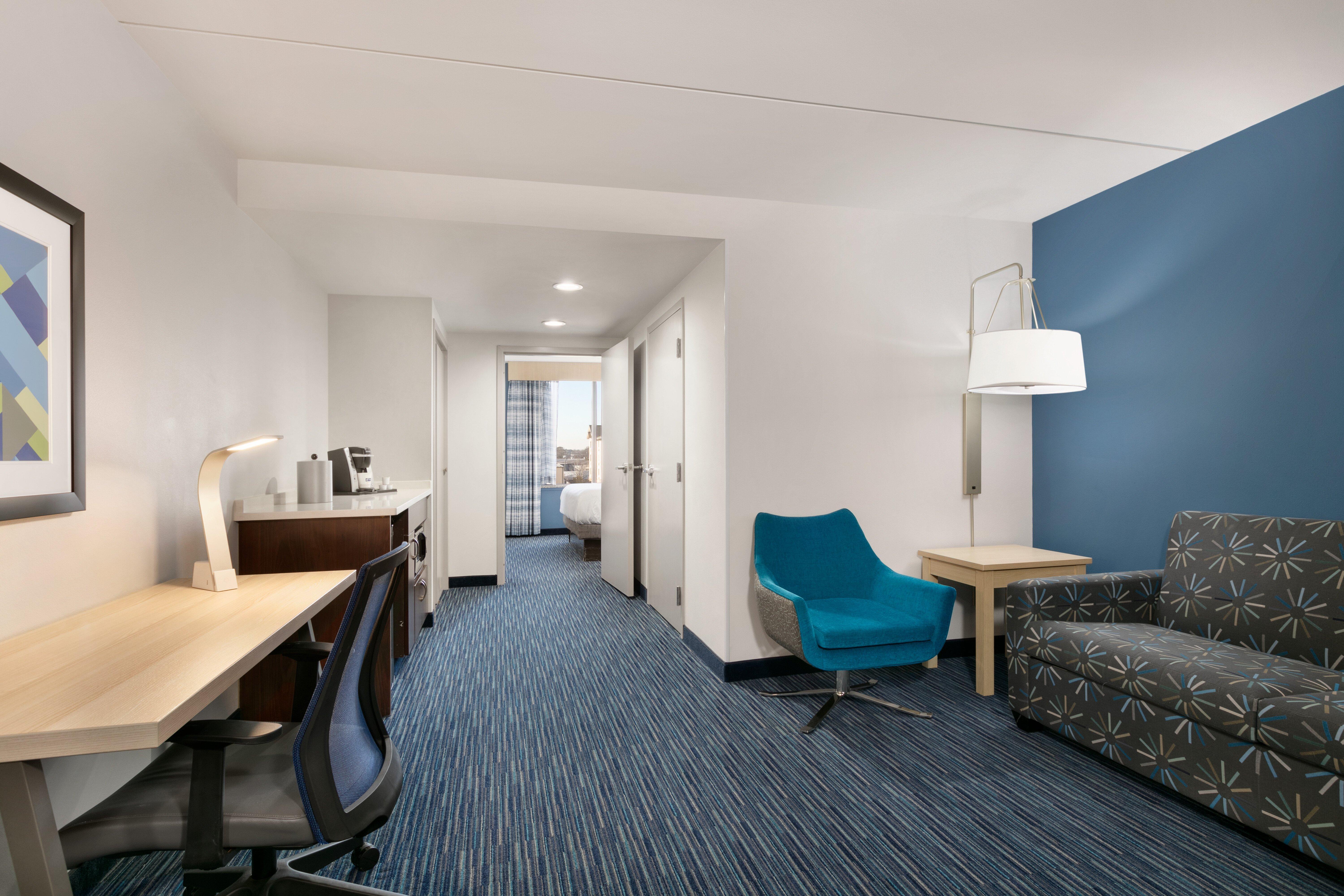 Holiday Inn Express Hotel & Suites Norfolk Airport By Ihg Eksteriør billede