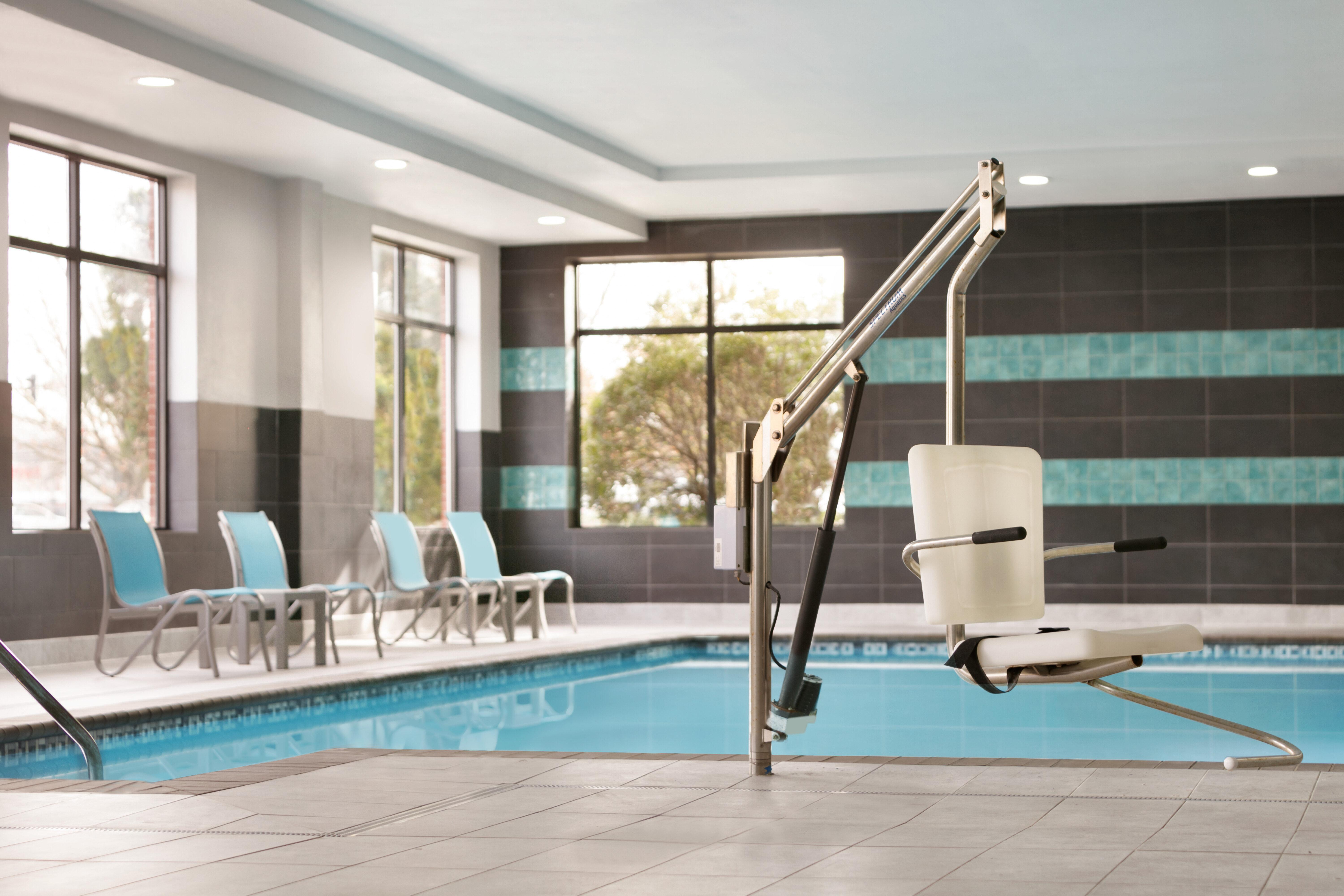 Holiday Inn Express Hotel & Suites Norfolk Airport By Ihg Eksteriør billede