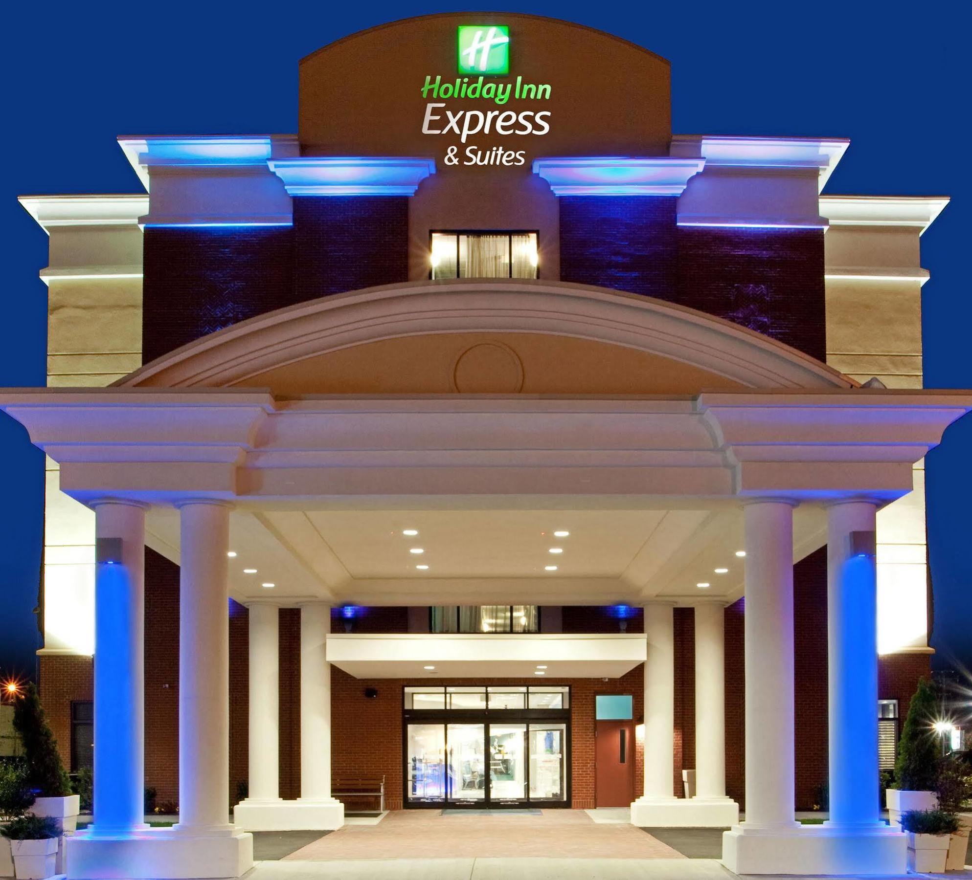 Holiday Inn Express Hotel & Suites Norfolk Airport By Ihg Eksteriør billede